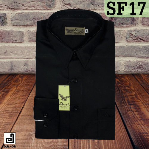 เสื้อเชิ้ตแขนยาว ทรงเข้ารูป ผ้าคอมป์ทวิว สีดำ