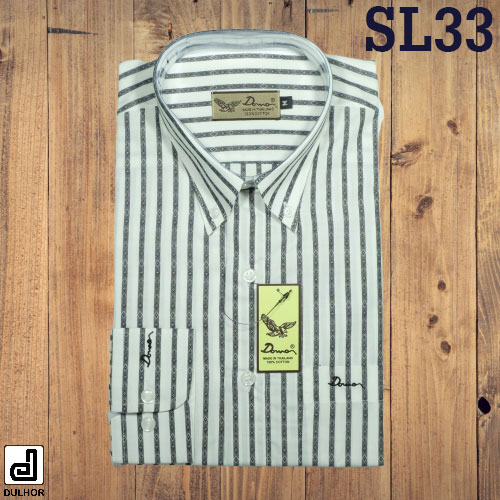 เสื้อเชิ้ตแขนยาว ทรงตรง ริ้วตั้ง สีดำ